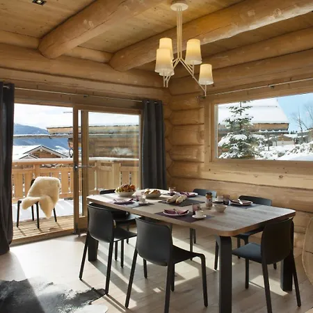 Nanook Luxe Montagnard Sauna Et Jacuzzi